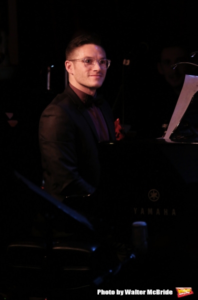 Photo Coverage: In Performance for Daniel Reichard's DECKED OUT HOLIDAY PARTY Image