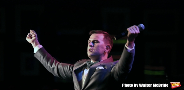 Photo Coverage: In Performance for Daniel Reichard's DECKED OUT HOLIDAY PARTY Image