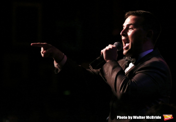 Photo Coverage: In Performance for Daniel Reichard's DECKED OUT HOLIDAY PARTY Image