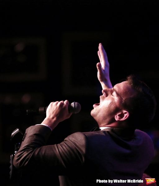Photo Coverage: In Performance for Daniel Reichard's DECKED OUT HOLIDAY PARTY Image