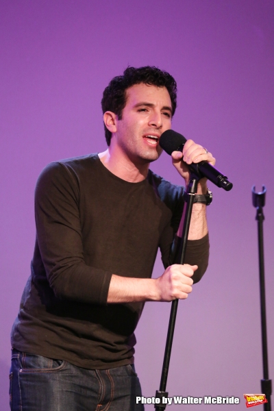 Photo Coverage: BEAUTIFUL's Jessie Mueller, Jarrod Spector & Anika Larsen Perform at Apple Store Soho  Image