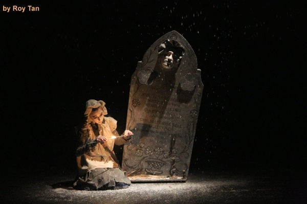 Photo Flash Exclusive: Arthur Pita's THE LITTLE MATCH GIRL at Sadler's Wells Theatre Image