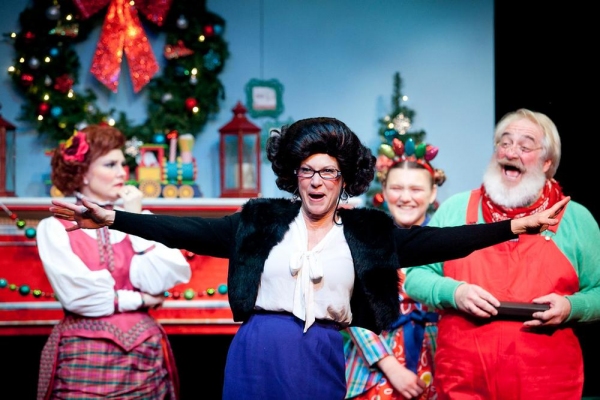 Photo Flash: First Look at Pantochino's CHRISTMAS AT SANTA CLAUS STATION Image