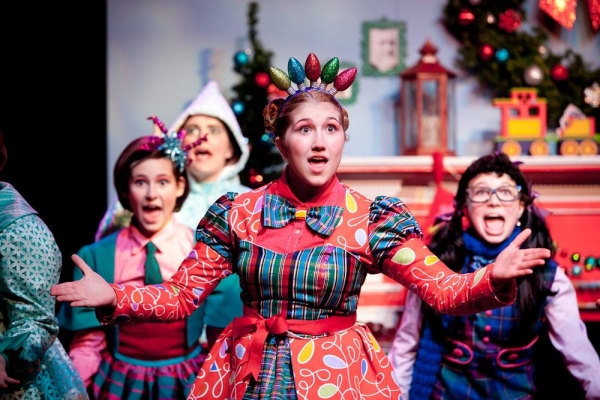 Photo Flash: First Look at Pantochino's CHRISTMAS AT SANTA CLAUS STATION Image