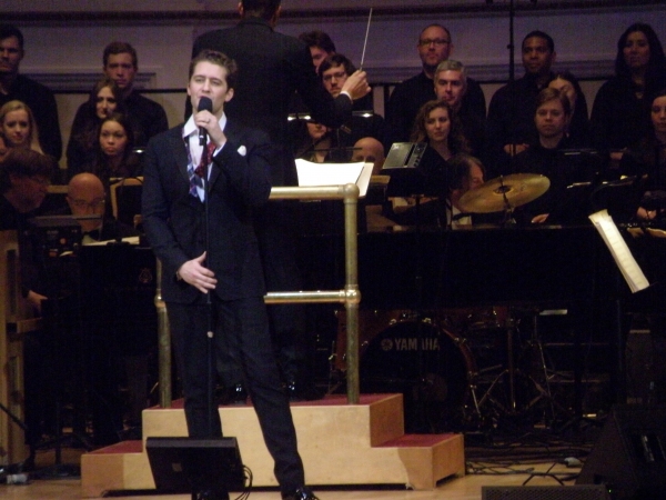 Photo Flash: Kelli O'Hara and Matthew Morrison Perform Holiday Concert with NY Pops Image