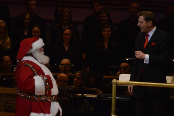 Photo Flash: Kelli O'Hara and Matthew Morrison Perform Holiday Concert with NY Pops Image