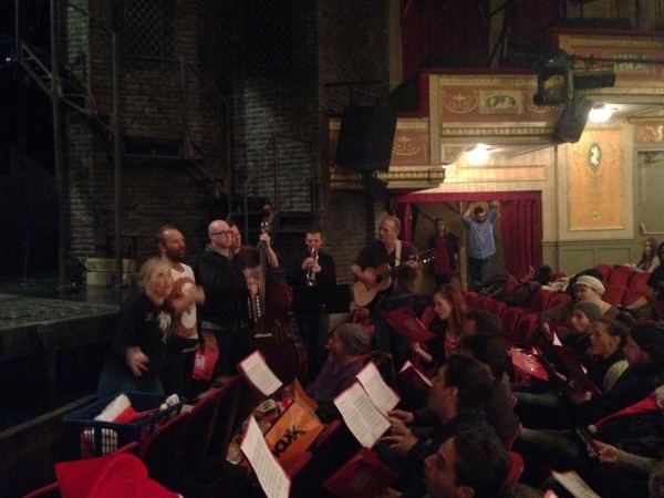 Photo Flash: JERSEY BOYS and THE LAST SHIP Casts Sing Christmas Carols on Saturday Night Shout for New York Cares Image
