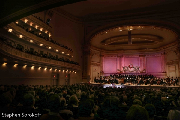 Photo Coverage: More Pics! Kelli O'Hara & Matthew Morrison and The New York Pops Holiday Concert Image