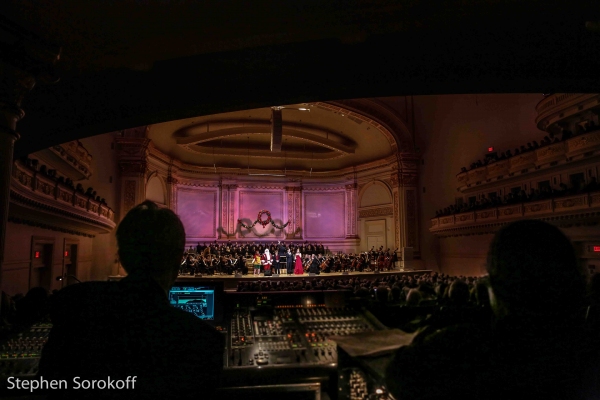 Photo Coverage: More Pics! Kelli O'Hara & Matthew Morrison and The New York Pops Holiday Concert Image