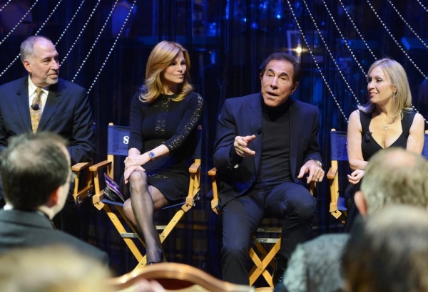 Photo Flash: Steve Wynn's SHOWSTOPPERS Debuts at Wynn Las Vegas Image