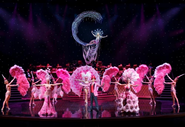 Photo Flash: Steve Wynn's SHOWSTOPPERS Debuts at Wynn Las Vegas Image