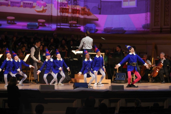 Photo Coverage: In Rehearsal for New York Pops' RUDOLPH THE RED-NOSED REINDEER Image