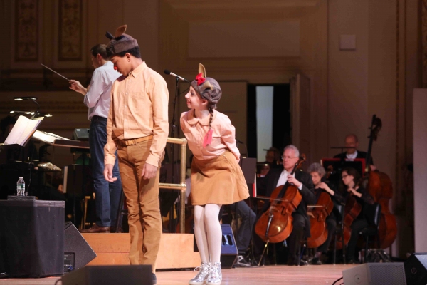 Photo Coverage: In Rehearsal for New York Pops' RUDOLPH THE RED-NOSED REINDEER Image