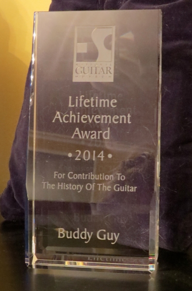 Photo Flash: Buddy Guy Receives National GUITAR Museum's 2014 Lifetime Achievement Award 