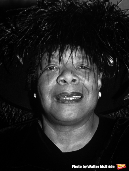 Photo Flashback: A Fond Farewell - Remembering The Stars We Lost in 2014  Image