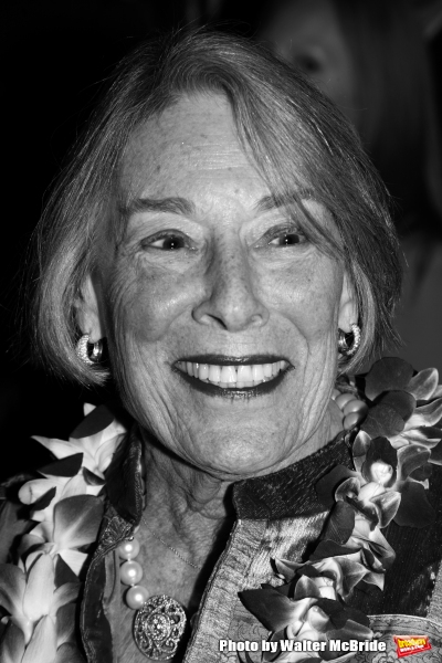 Photo Flashback: A Fond Farewell - Remembering The Stars We Lost in 2014  Image