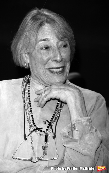 Photo Flashback: A Fond Farewell - Remembering The Stars We Lost in 2014  Image