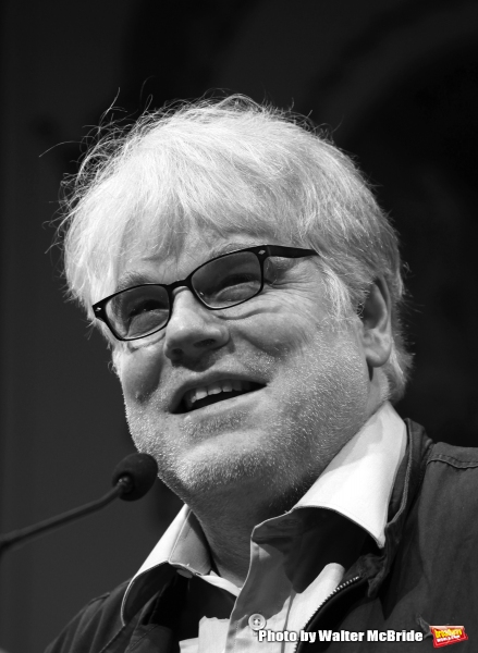 Photo Flashback: A Fond Farewell - Remembering The Stars We Lost in 2014  Image