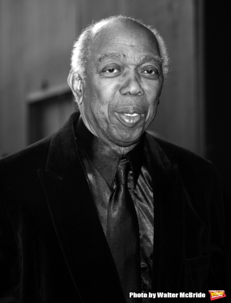 Photo Flashback: A Fond Farewell - Remembering The Stars We Lost in 2014  Image