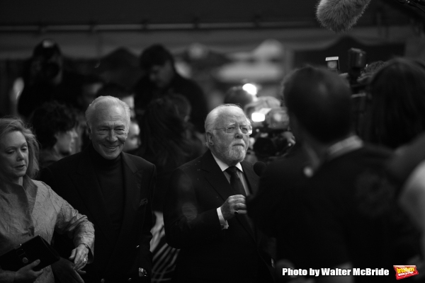 Photo Flashback: A Fond Farewell - Remembering The Stars We Lost in 2014  Image