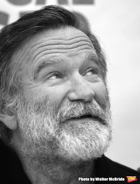 Photo Flashback: A Fond Farewell - Remembering The Stars We Lost in 2014  Image