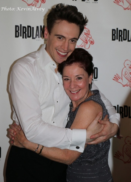 Photo Flash: Erich Bergen Celebrates Birthday at Birdland  Image