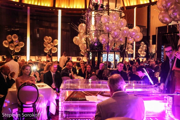 Photo Coverage: Neil Sedaka Sings in 2015 with A PIANO AT LE CIRQUE 