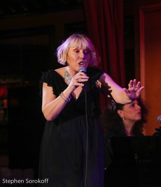 Photo Coverage: Barb Jungr Brings MAD ABOUT THE BOY AND NO REGRETS to 54 Below Image