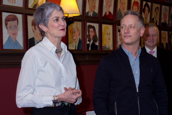 Photo Coverage: MAMMA MIA!'s Judy McLane Receives Sardi's Portrait Image