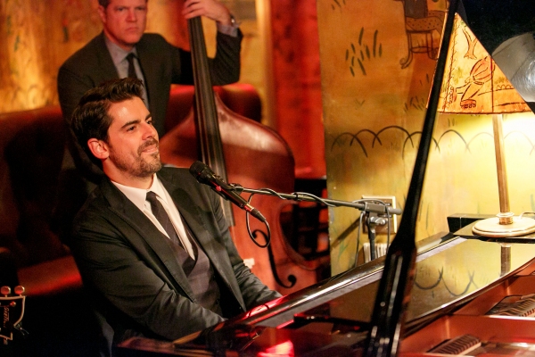 Photo Flash: Tony DeSare Performs Bemelmans Residency at The Carlyle  Image