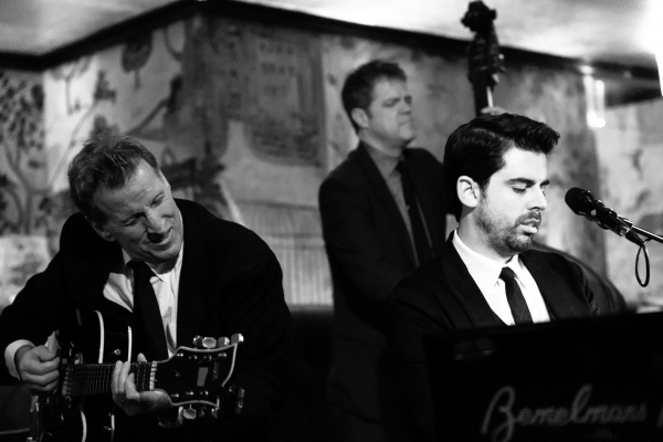 Photo Flash: Tony DeSare Performs Bemelmans Residency at The Carlyle  Image