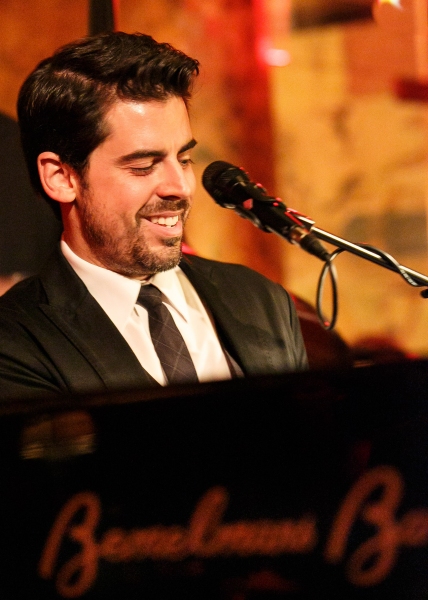 Photo Flash: Tony DeSare Performs Bemelmans Residency at The Carlyle  Image