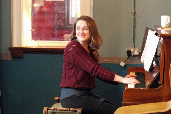 Photo Flash: In Rehearsal with the UK Touring Cast of THREE MEN IN A BOAT Image