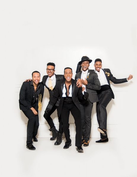 Photo Flash: MOTOWN THE MUSICAL Tour Celebrates Music Legacy With High Fashion Portraits Image