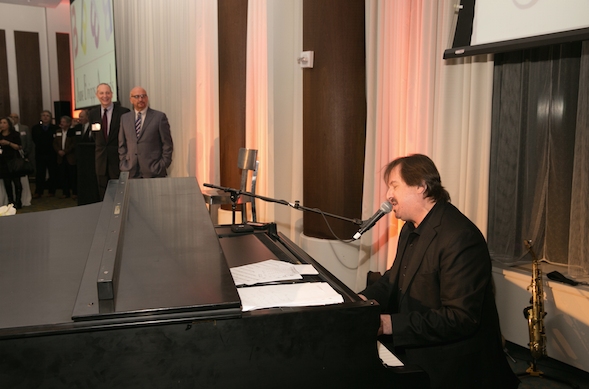 Photo Flash: BC/EFA's Tom Viola Among 2015 June Briggs Honorees Image
