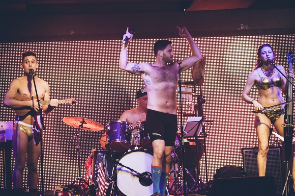 Photo Flash: Laura Benanti, Lena Hall & More Join The Skivvies at 42West Image
