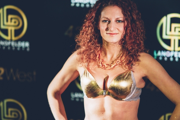 Photo Flash: Laura Benanti, Lena Hall & More Join The Skivvies at 42West Image