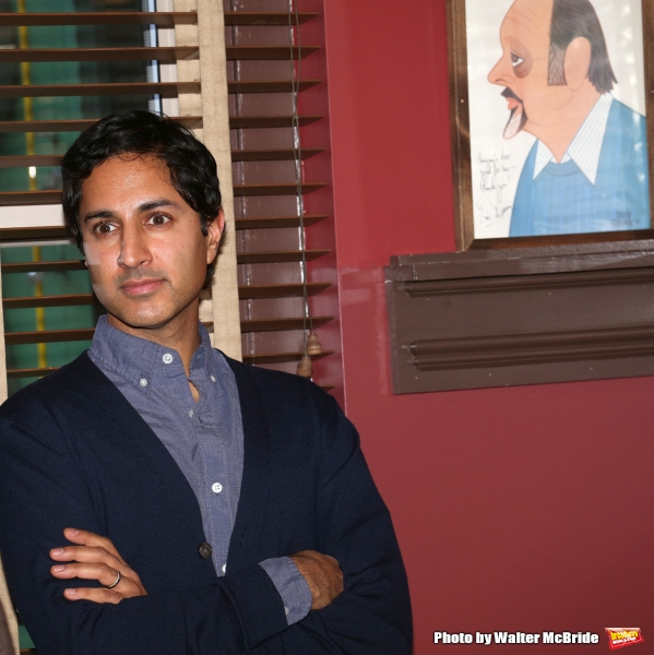 Photo Coverage: New Cast of IT'S ONLY A PLAY Meets the Press at Sardi's!  Image