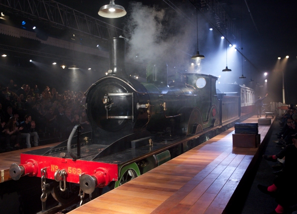 Photo Flash: Inside Opening Night of THE RAILWAY CHILDREN at King's Cross Theatre 