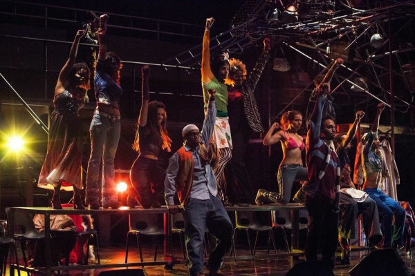 Photo Flash: First Look at RENT in Havana, Directed by Former Broadway Cast Member Andy Senor, Jr. Image