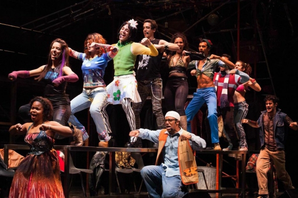 Photo Flash: First Look at RENT in Havana, Directed by Former Broadway Cast Member Andy Senor, Jr. Image