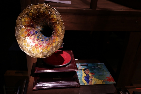 Photo Flash: Sneak Peek - Opera Comes Alive in THE MAGIC VICTROLA Family Show Tomorrow at the Lyric 