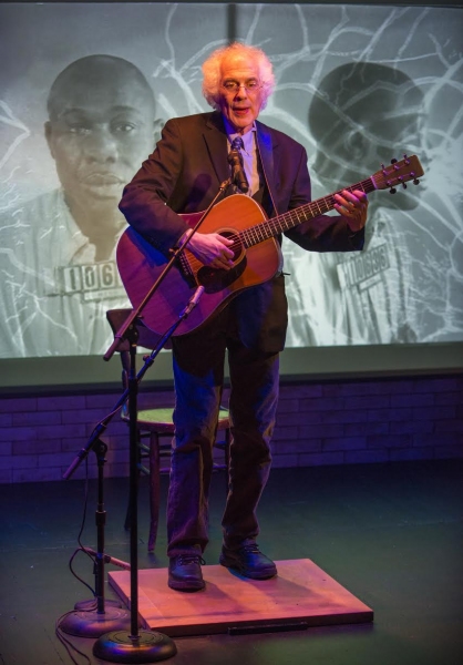 Photo Flash: First Look at Stephen Wade in THE BEAUTIFUL MUSIC ALL AROUND US, Now Playing at The Rep's Stackner Cabaret 