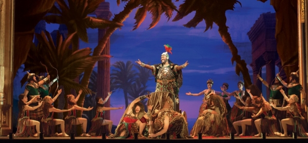 Photo Flash: First Look at THE VOICE's Chris Mann, Katie Travis & More in THE PHANTOM OF THE OPERA National Tour! Image