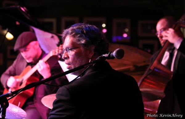 Photo Flash: Singer Joanne Tatham Comes to Birdland Image
