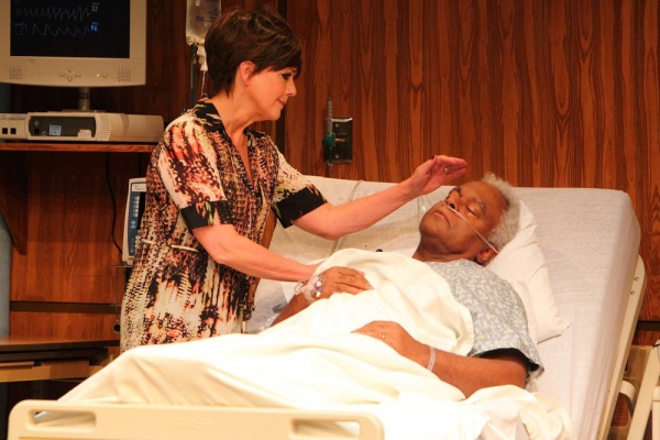 Photo Flash: First Look at Corbin Bleu, Colleen Zenk and More in Human Race Theatre Co's FAMILY SHOTS Image