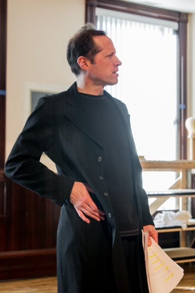 Photo Flash: In Rehearsal with Cast of Steppenwolf's MARIE ANTOINETTE Image