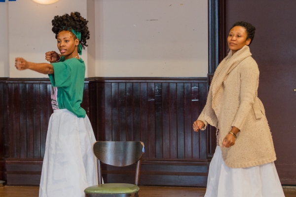 Photo Flash: In Rehearsal with Cast of Steppenwolf's MARIE ANTOINETTE Image