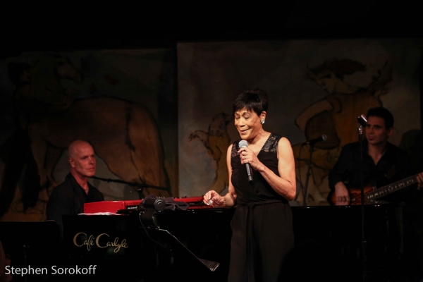 Photo Coverage: Bettye LaVette Plays Cafe Carlyle Image