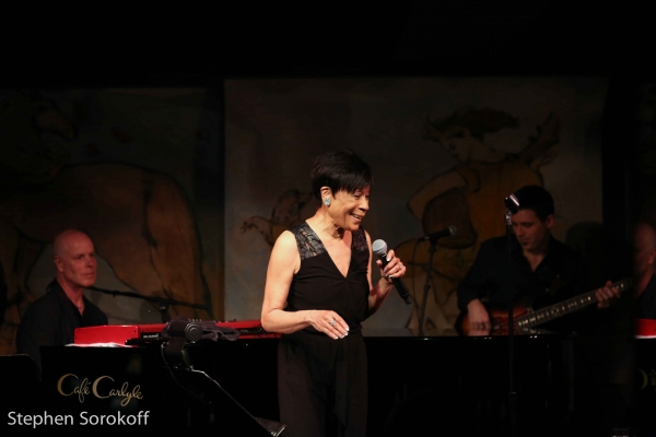 Photo Coverage: Bettye LaVette Plays Cafe Carlyle 